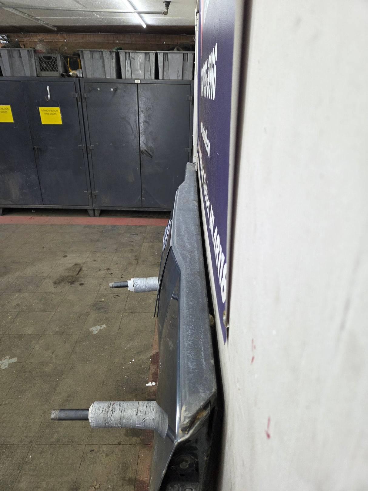 2004-2012 Nissan Titan Tailgate