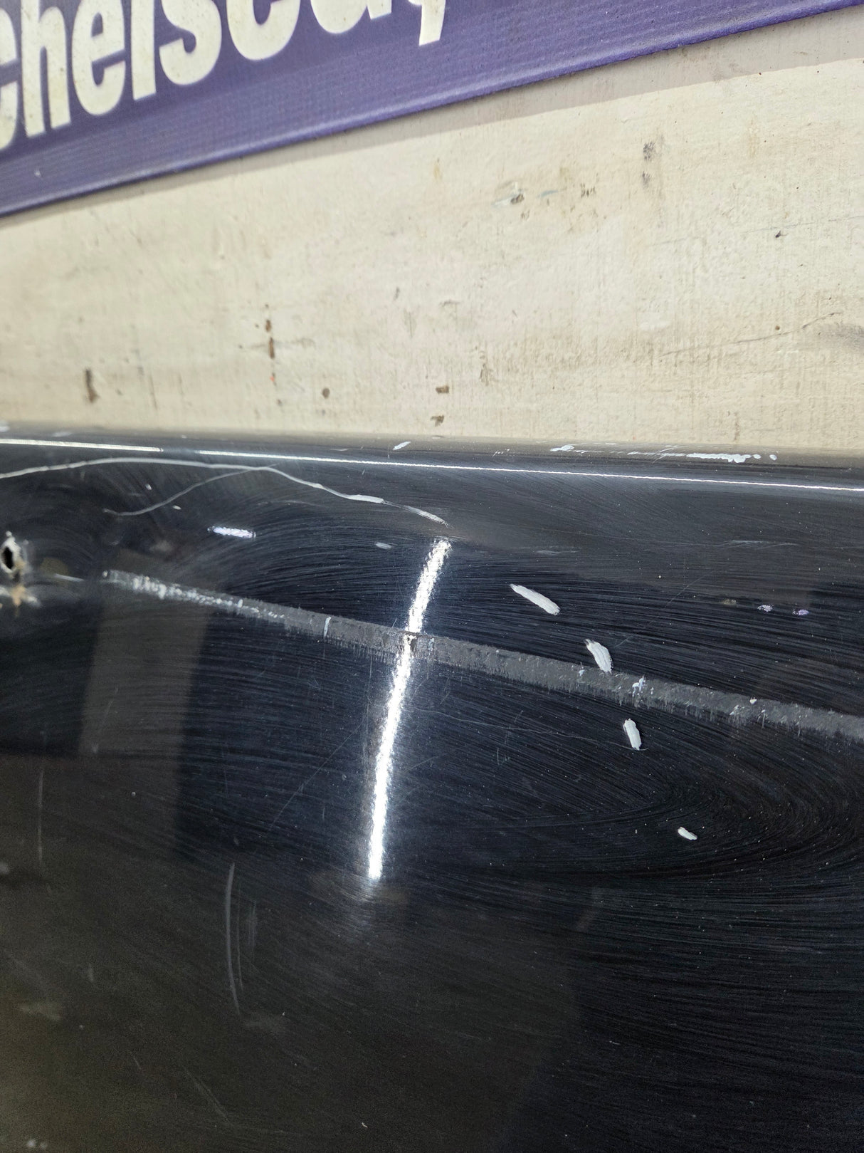 1999-2007 Chevrolet Silverado / GMC Sierra 1500 2500 3500 HD Tailgate