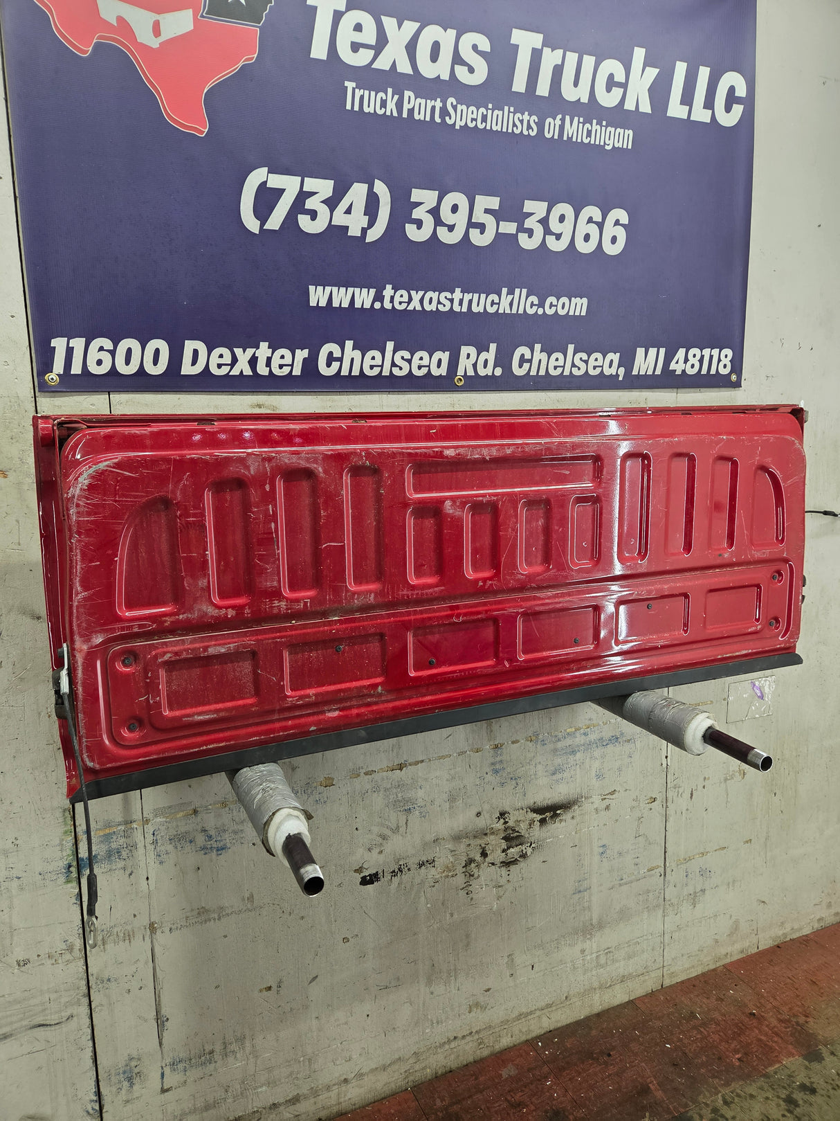 2014-2019 Chevrolet Silverado / GMC Sierra 1500 2500 3500 HD Tailgate