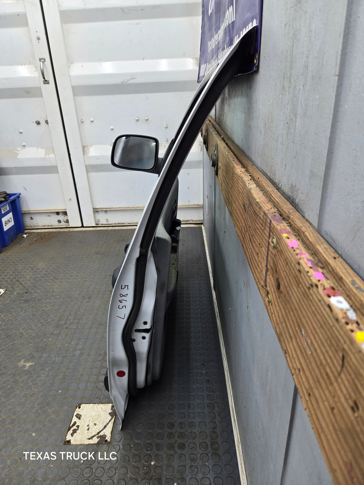 2004-2012 Chevrolet Colorado / GMC Canyon Driver Side Crew Cab Door LH
