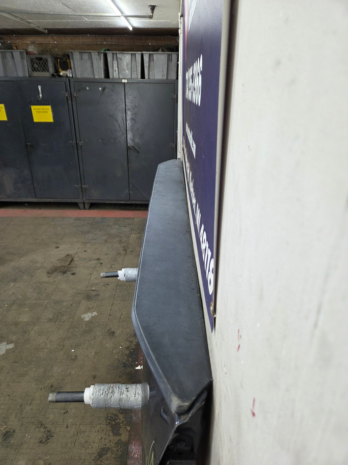 2013-2015 Nissan Titan Tailgate