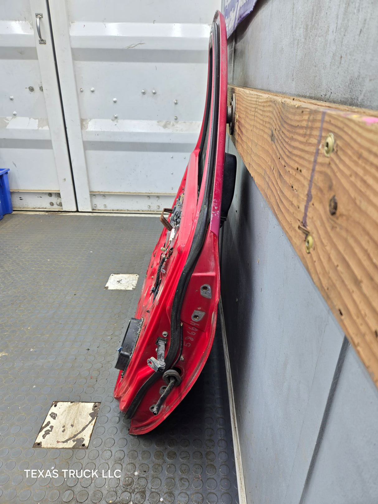 1998-2004 Regular/King Cab Driver Side LH Front Door