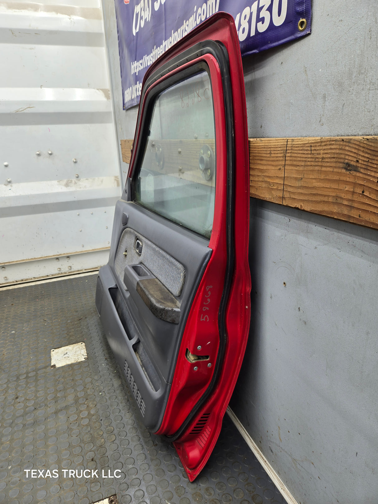 1998-2004 Regular/King Cab Passenger Side RH Front Door