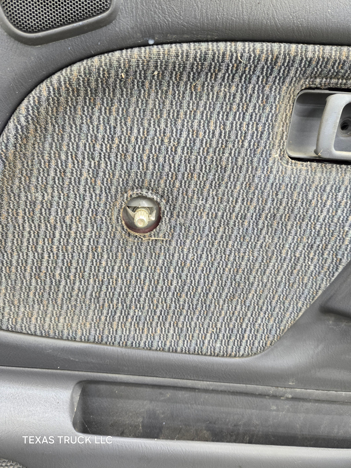 1998-2004 Regular/King Cab Passenger Side RH Front Door