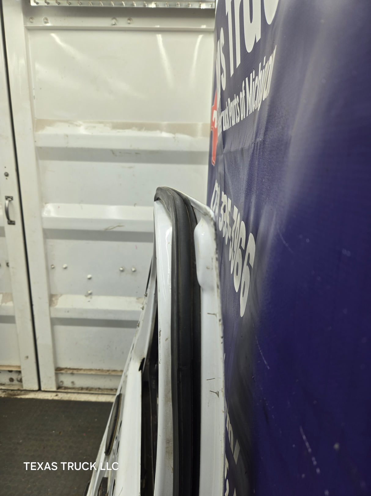 1991-2021 Ford E Series Passenger Side Front Door RH E150 E250 E350