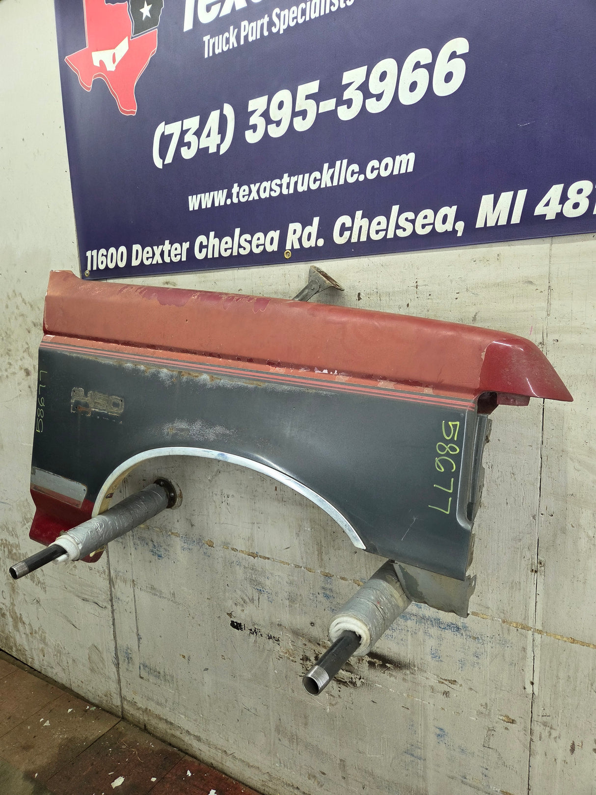 1987-1991 Ford F-150 F-250 F-350 F-450 F-550 PASSENGER FENDER