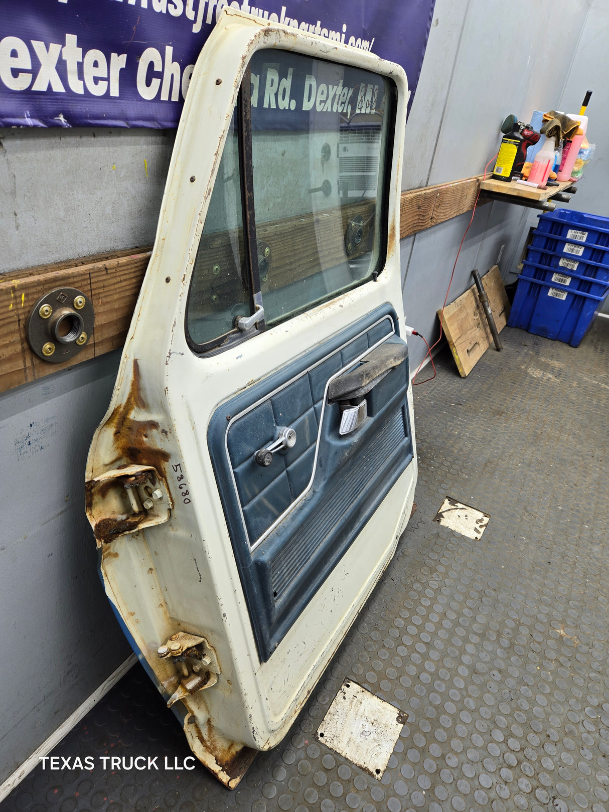 1973-1979 Ford F100 F150 F250 F350 RH Passenger Side Front Door