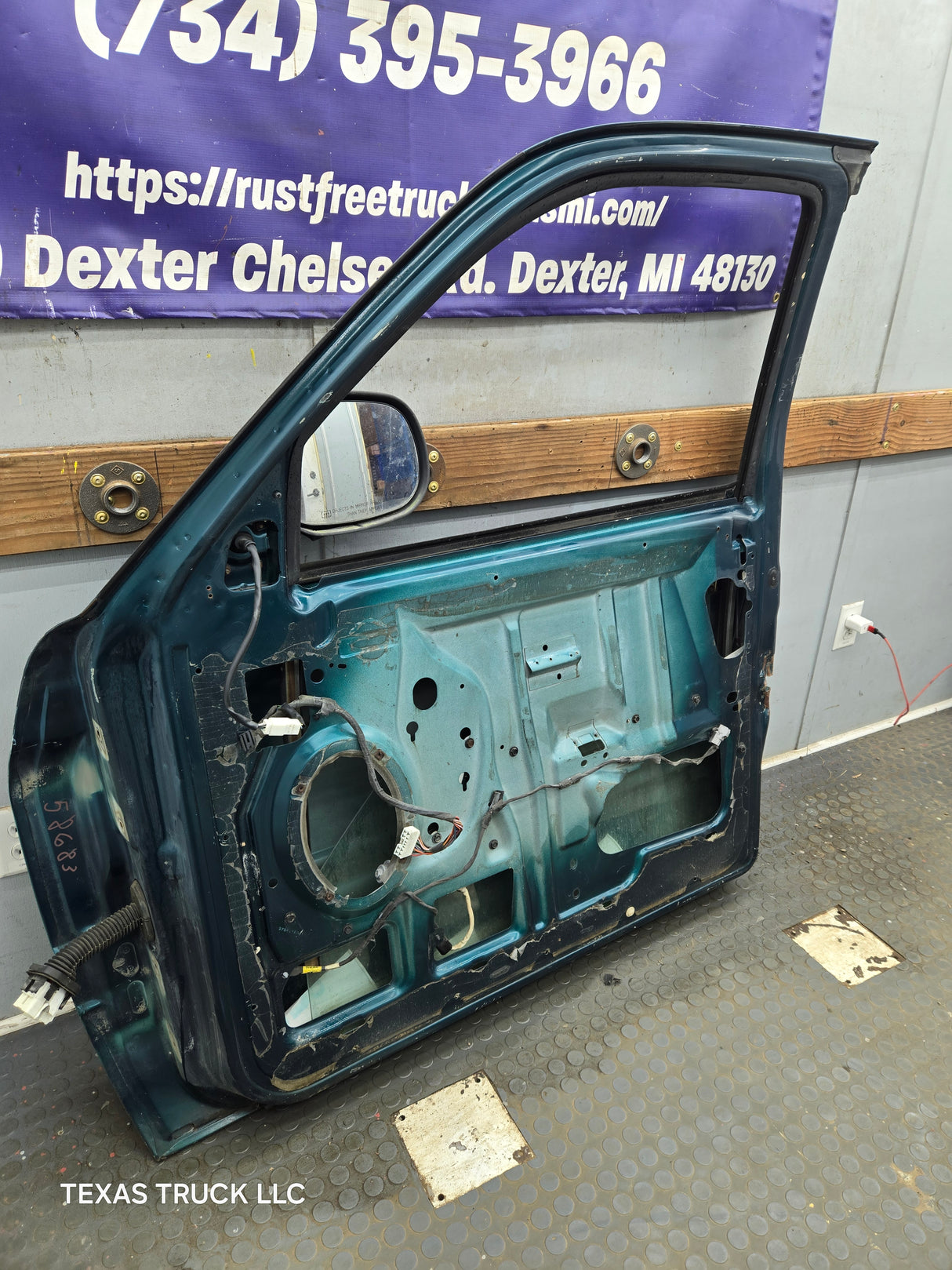 1994-2002 Dodge Ram 2nd Gen Quad Cab 4 Door Square Corner RH Passenger Door