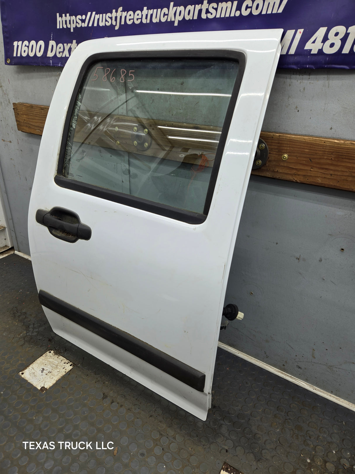 2004-2012 Chevrolet Colorado / GMC Canyon Passenger Side Rear Crew Cab Door RH