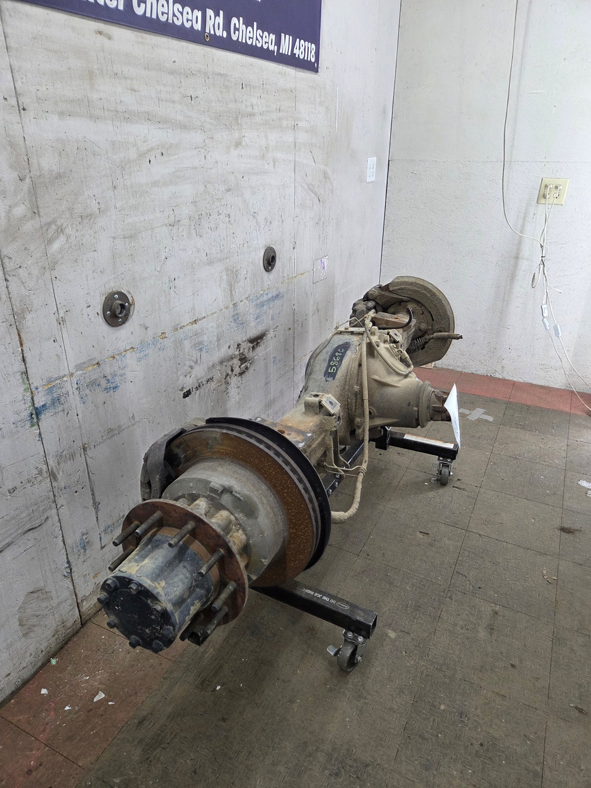 2005-2016 Ford F450 F550 Super Duty Rear Axle 4.30 Gear Ratio DRW