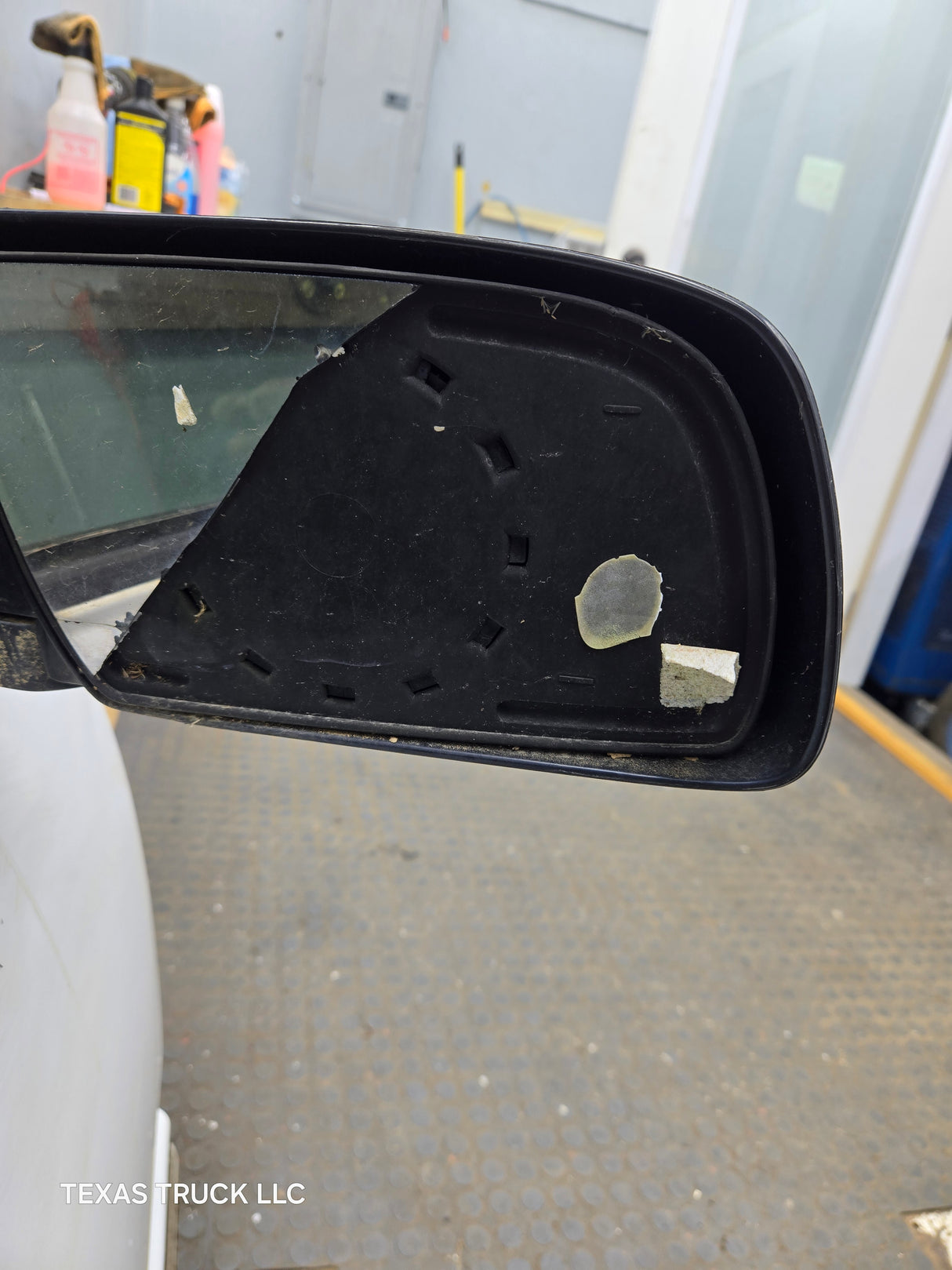 1988-2000 Chevrolet Silverado Suburban GMC Sierra RH Front Passenger Door