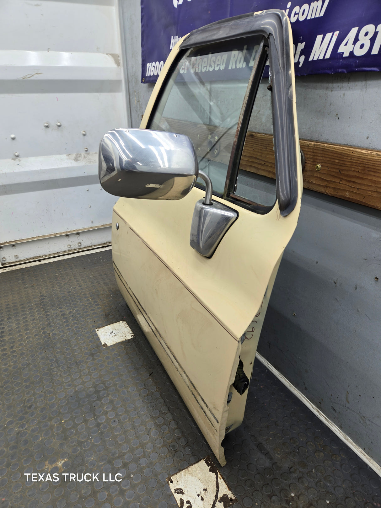 1973-1987 Chevrolet / GMC Square Body Front Passenger Side RH Door K / C Series