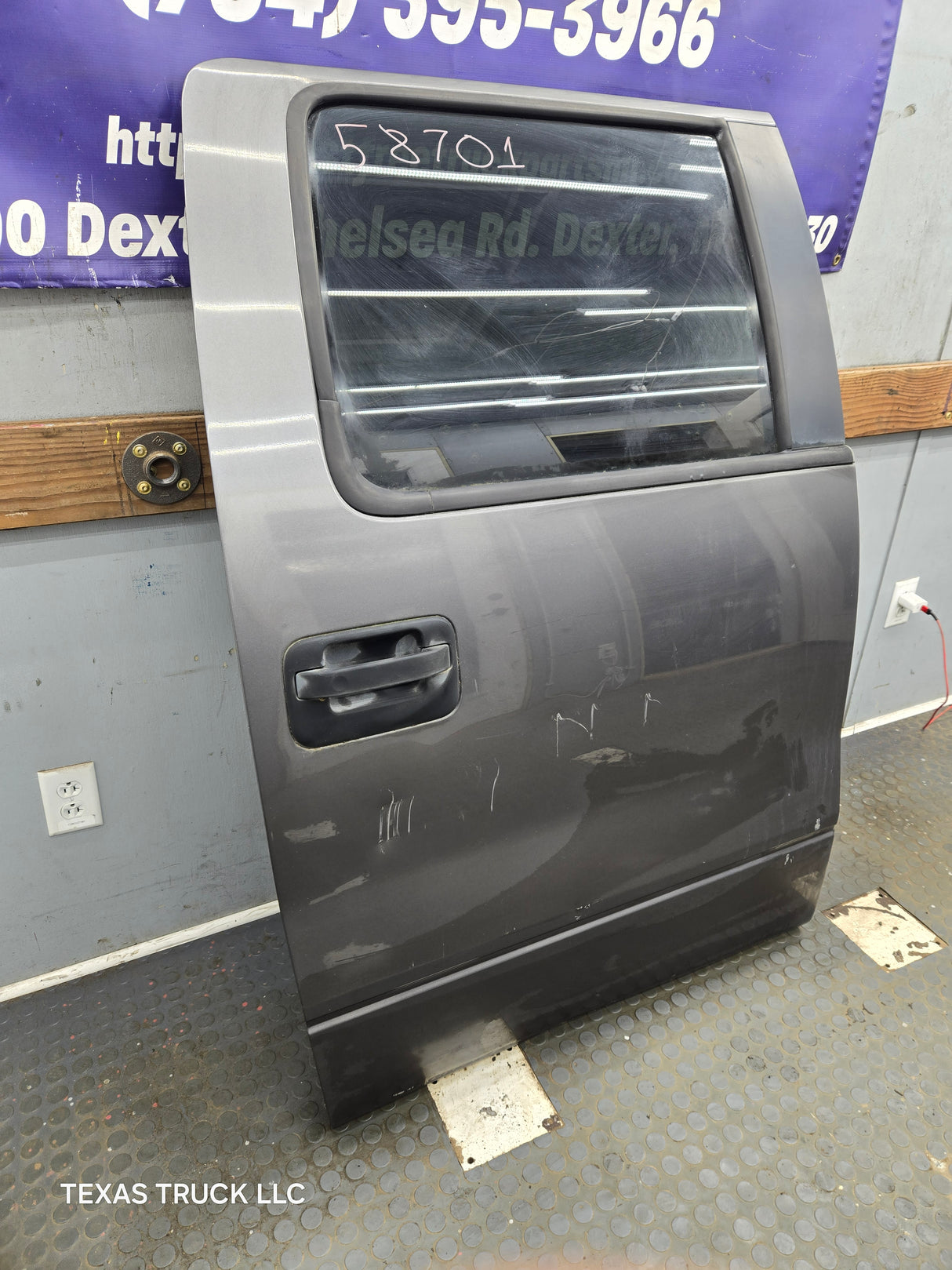 2004-2008 Ford F150 Passenger Side Rear Crew Cab Door RH