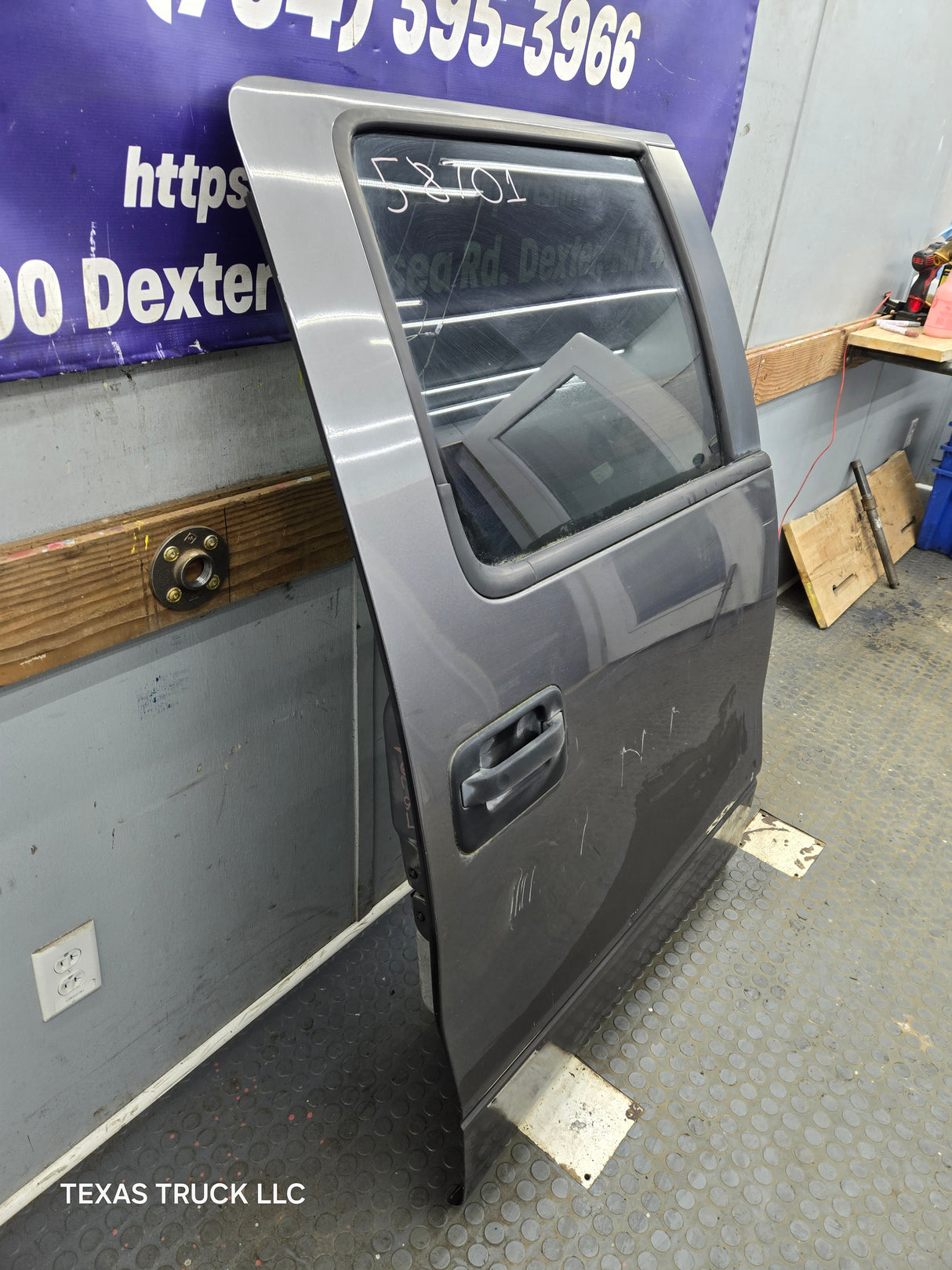 2004-2008 Ford F150 Passenger Side Rear Crew Cab Door RH