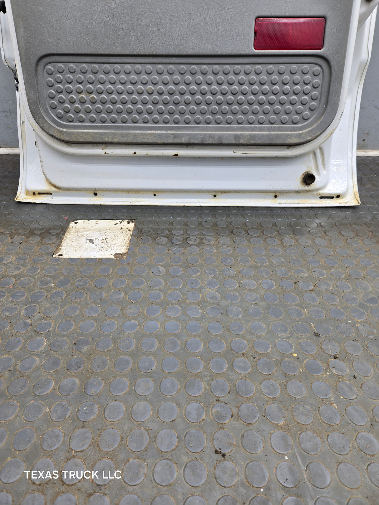 1999-2011 Ford Super Duty F250 F350 F450 F550 RH Crew Cab Passenger Side Rear Door