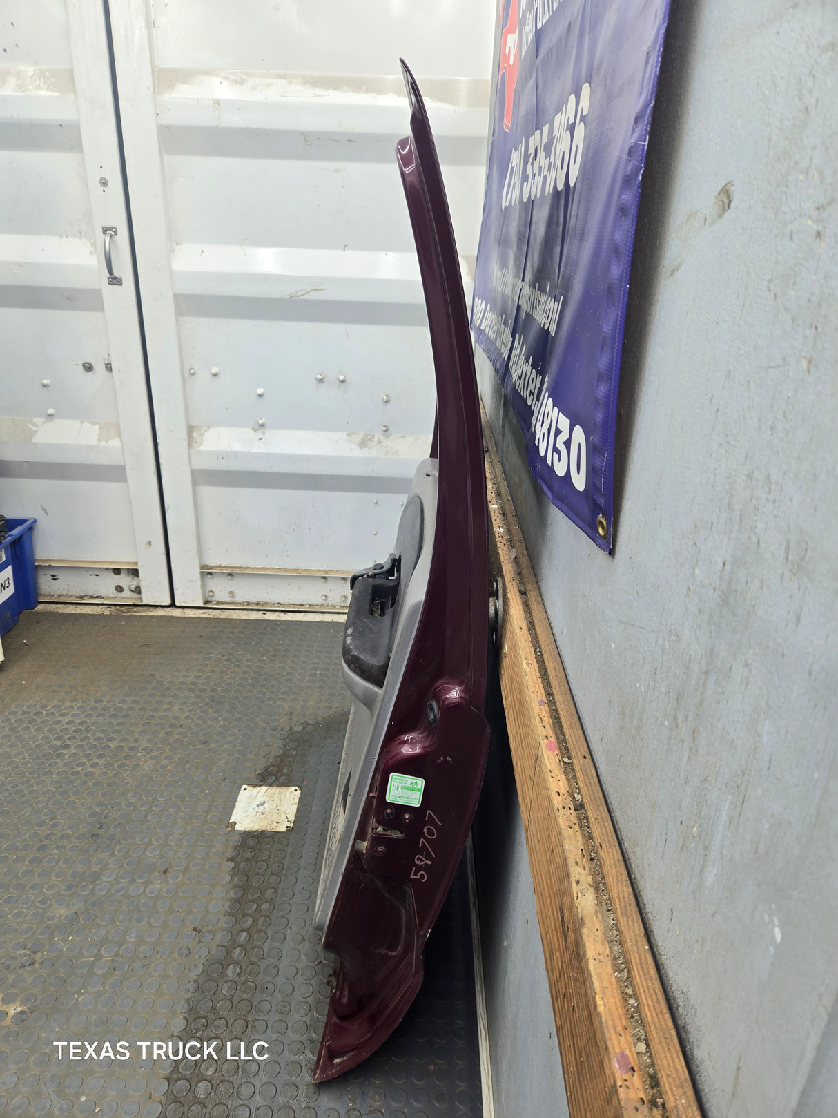 1999-2011 Ford Super Duty F250 F350 F450 F550 RH Crew Cab Passenger Side Rear Door