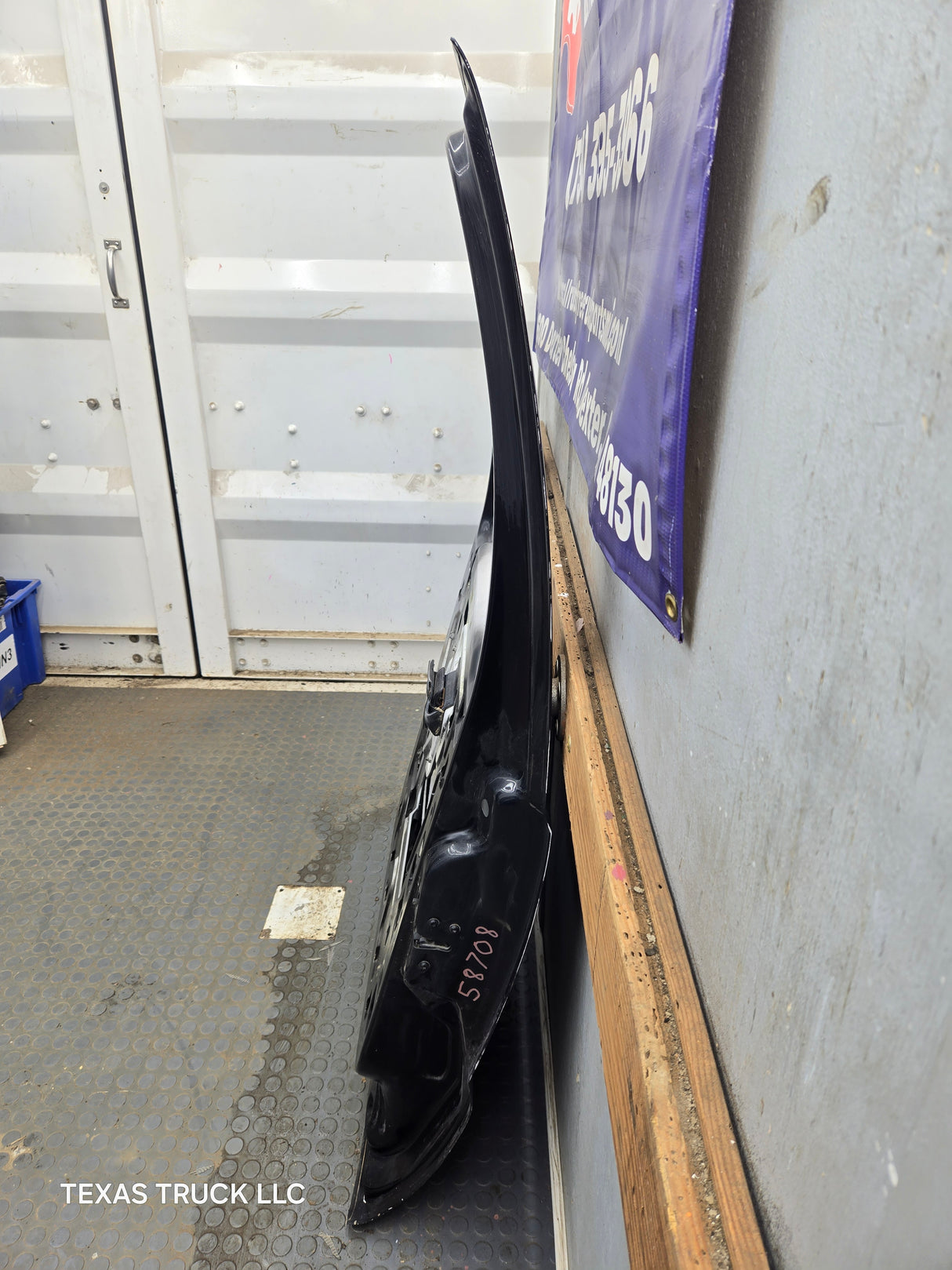 1999-2011 Ford Super Duty F250 F350 F450 F550 RH Crew Cab Passenger Side Rear Door