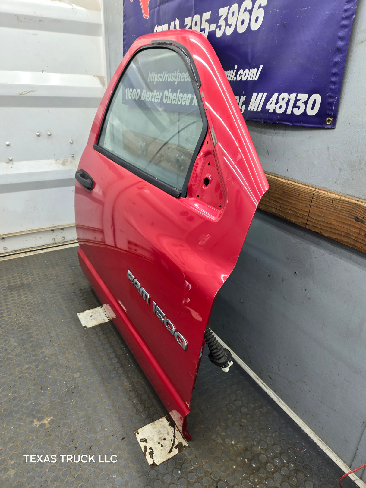 2003-2008 Dodge Ram 3rd Gen Passenger Side Front Regular Cab Door 1500 2500 3500 4500 5500