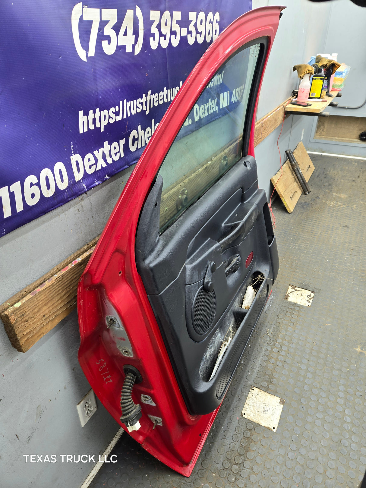 2003-2008 Dodge Ram 3rd Gen Passenger Side Front Regular Cab Door 1500 2500 3500 4500 5500