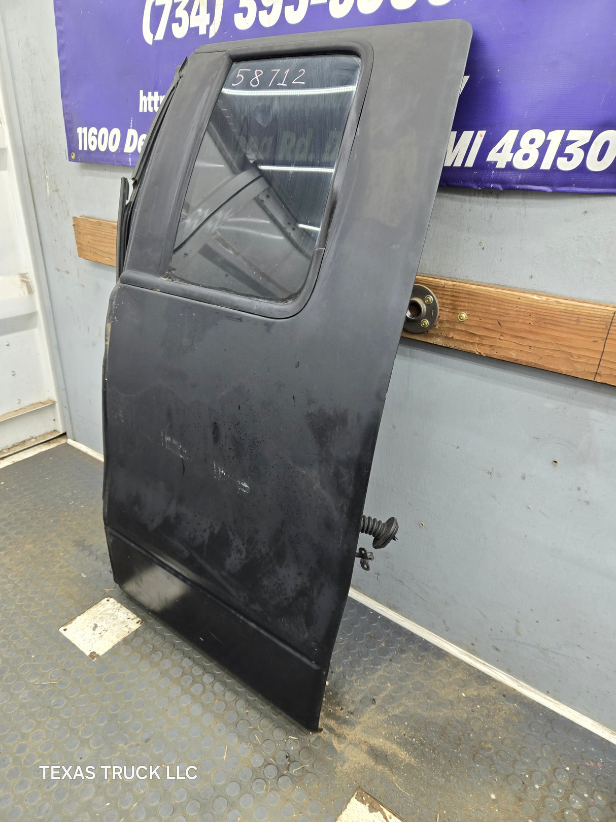 2004-2008 Ford F150 Driver Side Rear Extended Cab Door LH