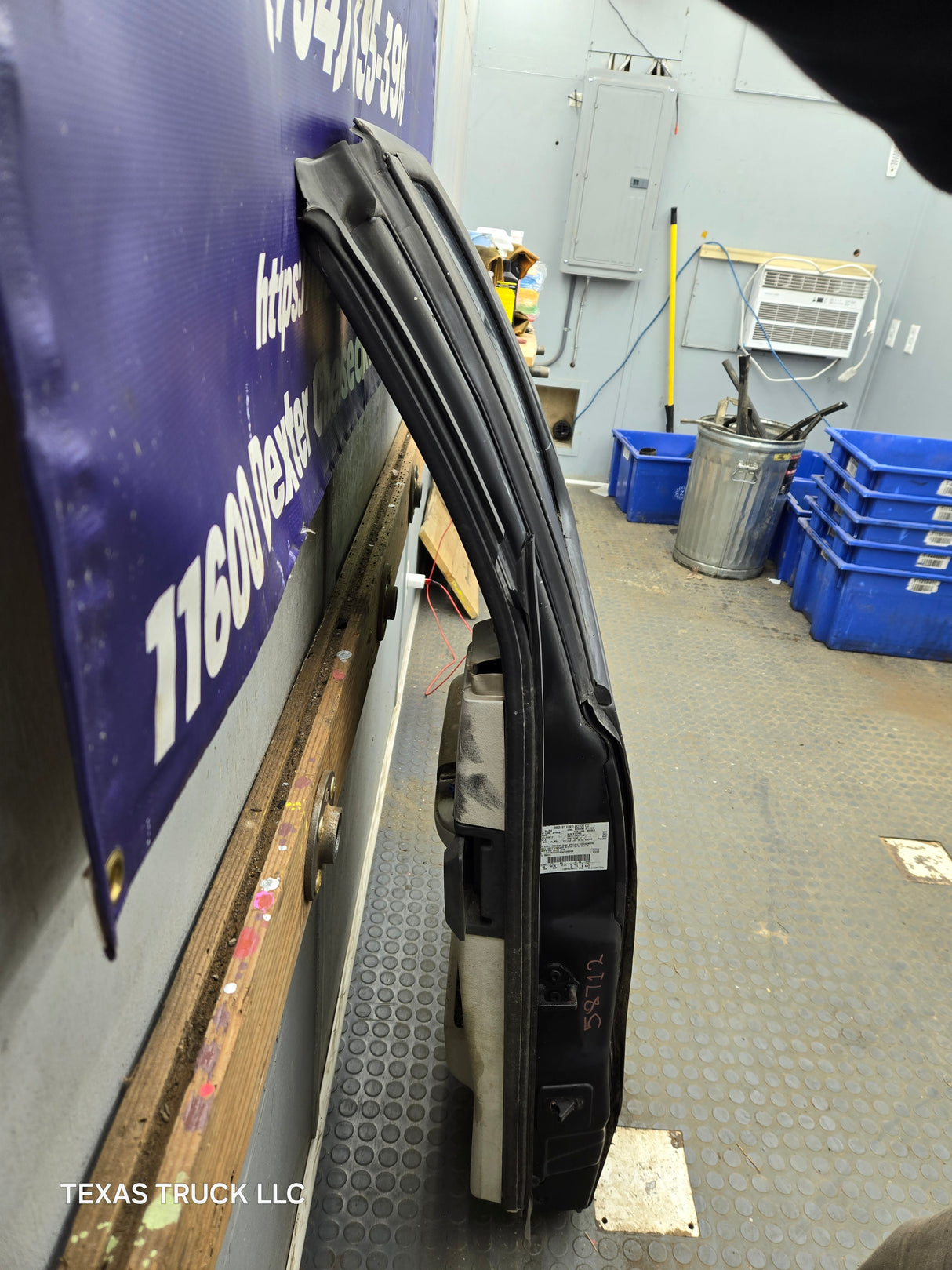 2004-2008 Ford F150 Driver Side Rear Extended Cab Door LH