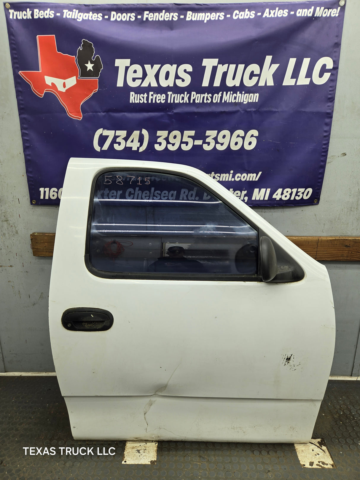 1997-2003 Ford F150 Passenger Side RH Front Door