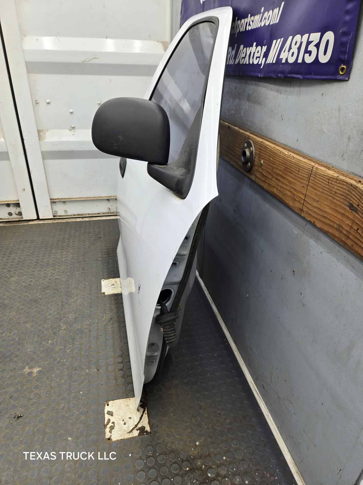 1997-2003 Ford F150 Passenger Side RH Front Door