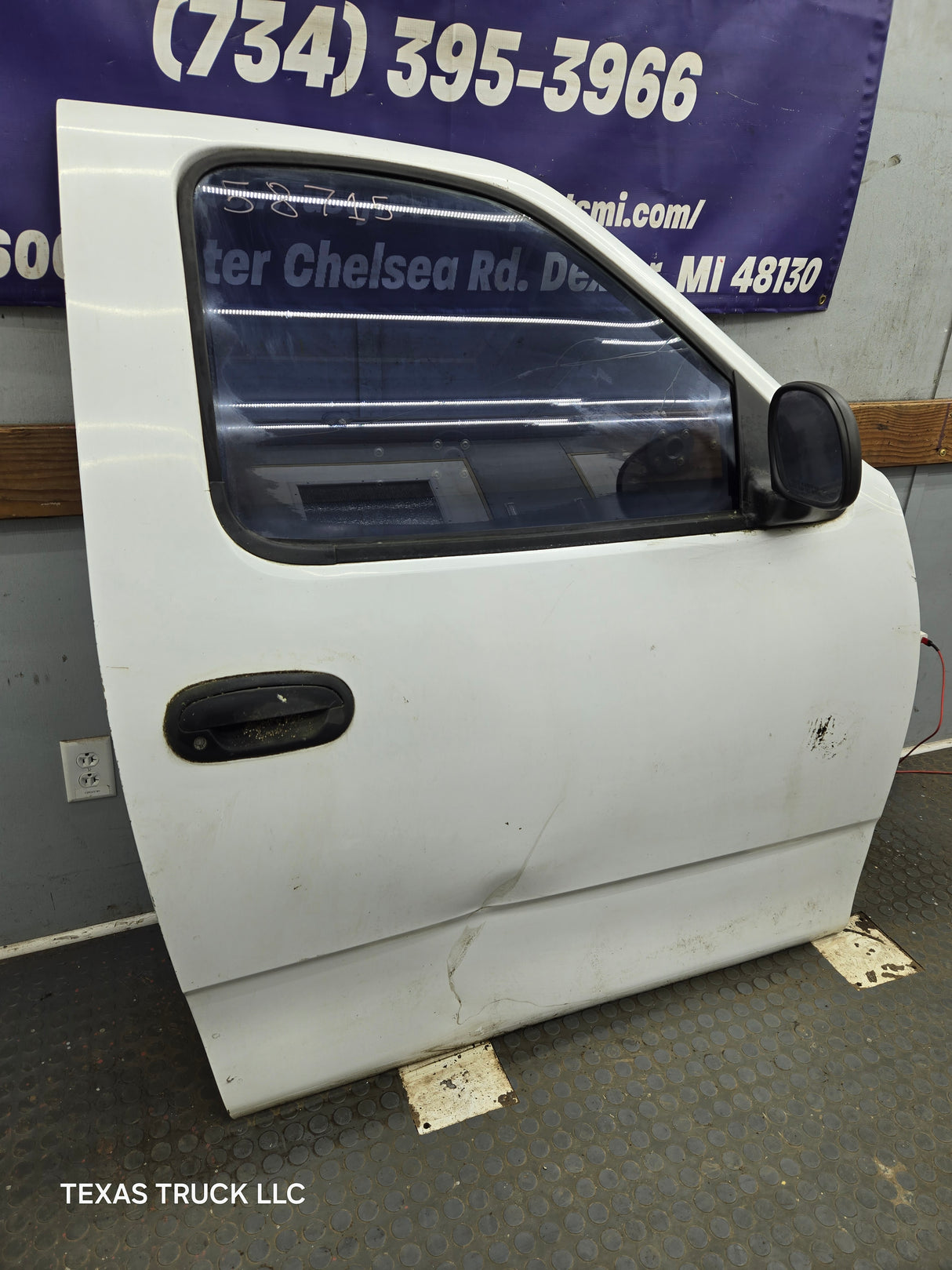1997-2003 Ford F150 Passenger Side RH Front Door