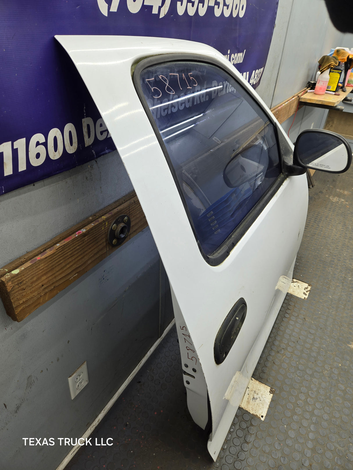 1997-2003 Ford F150 Passenger Side RH Front Door