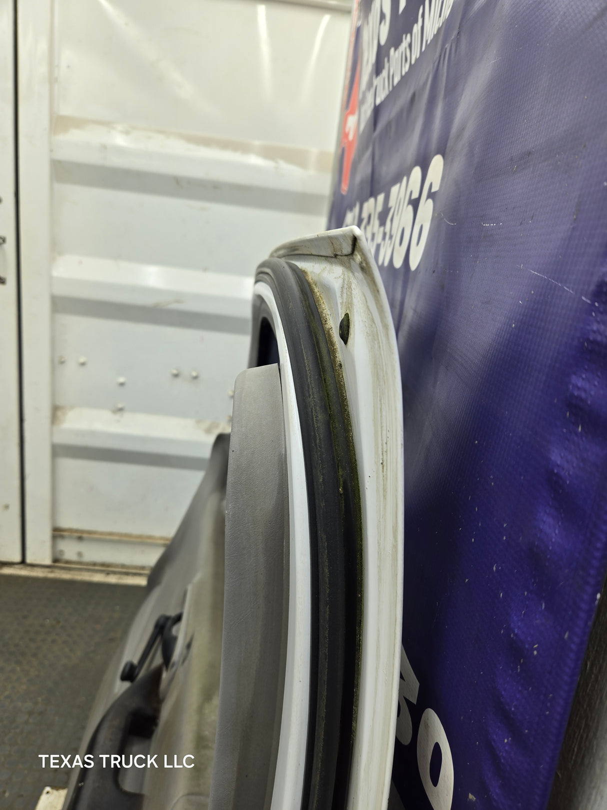 1997-2003 Ford F150 Passenger Side RH Front Door