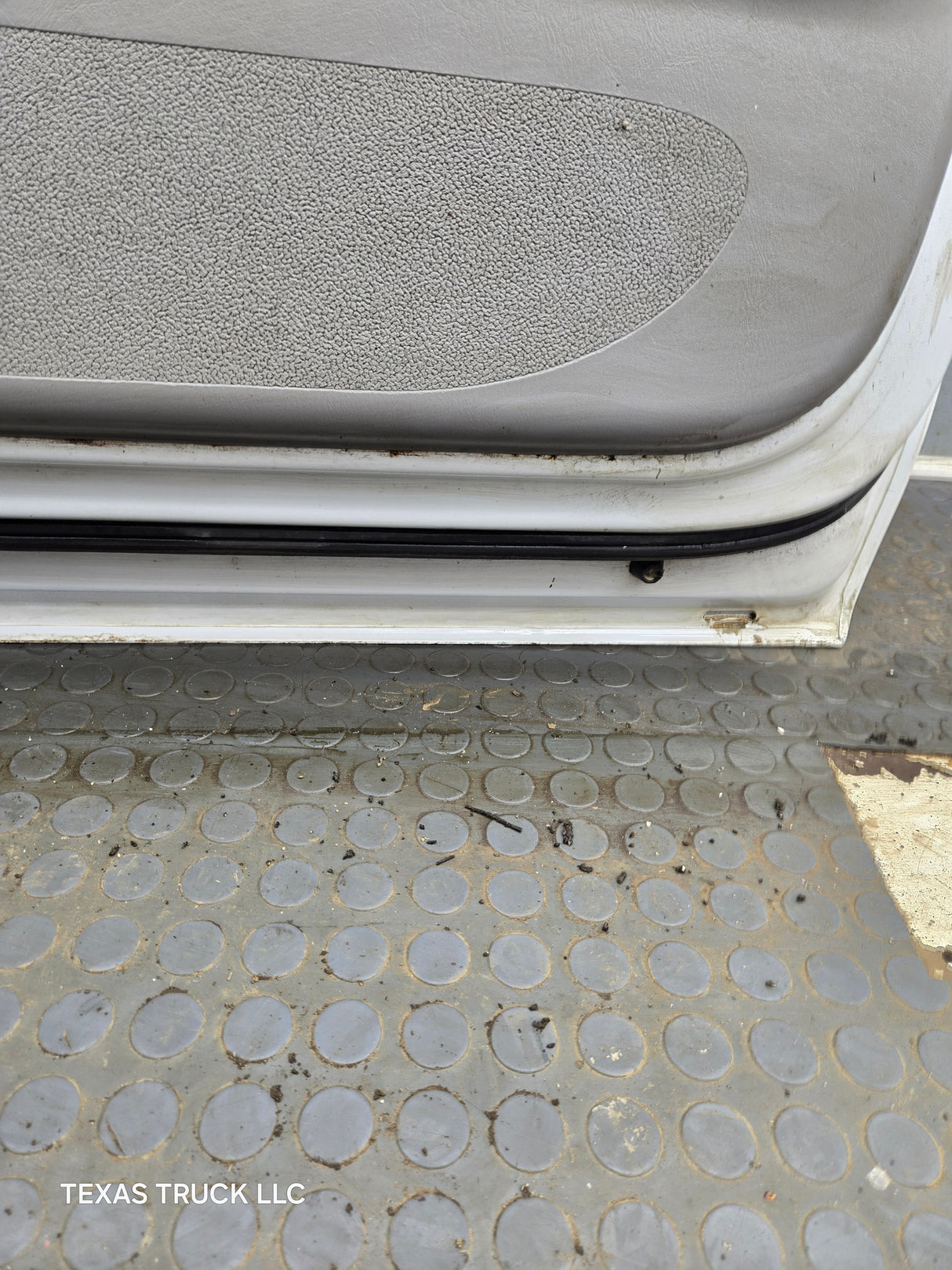 1997-2003 Ford F150 Passenger Side RH Front Door