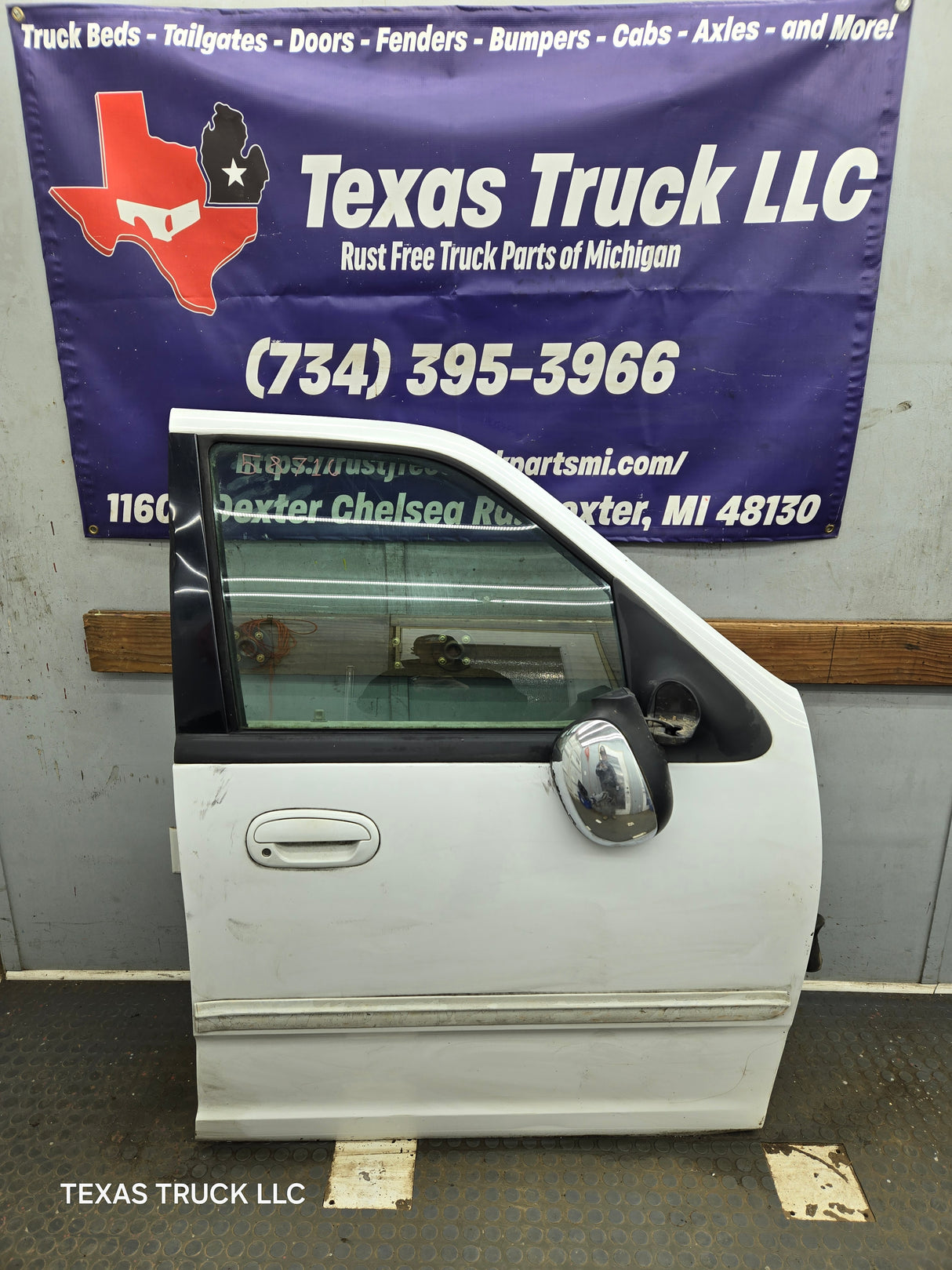 1997-2003 Ford F150 Passenger Side RH Front Door