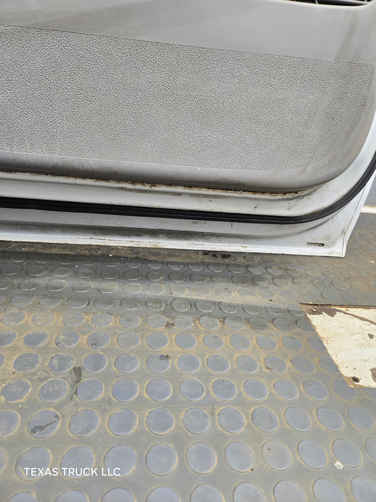 1997-2003 Ford F150 Driver Side Front Door Left Hand