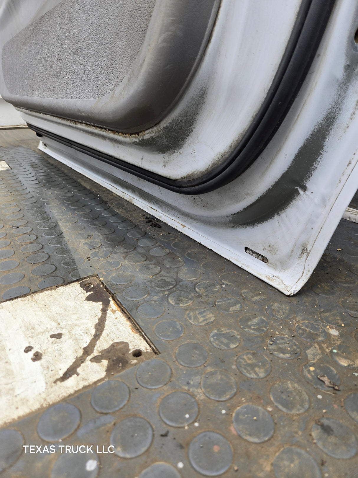 1997-2003 Ford F150 Driver Side Front Door Left Hand