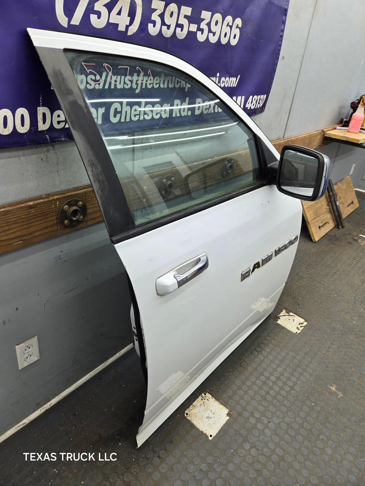 2009-2018 Dodge Ram 4th Gen Passenger Side RH Front Quad Crew Cab Door 1500 2500 3500 4500 5500