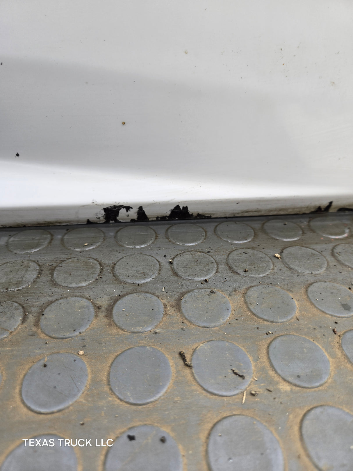 2009-2018 Dodge Ram 4th Gen Passenger Side RH Front Quad Crew Cab Door 1500 2500 3500 4500 5500