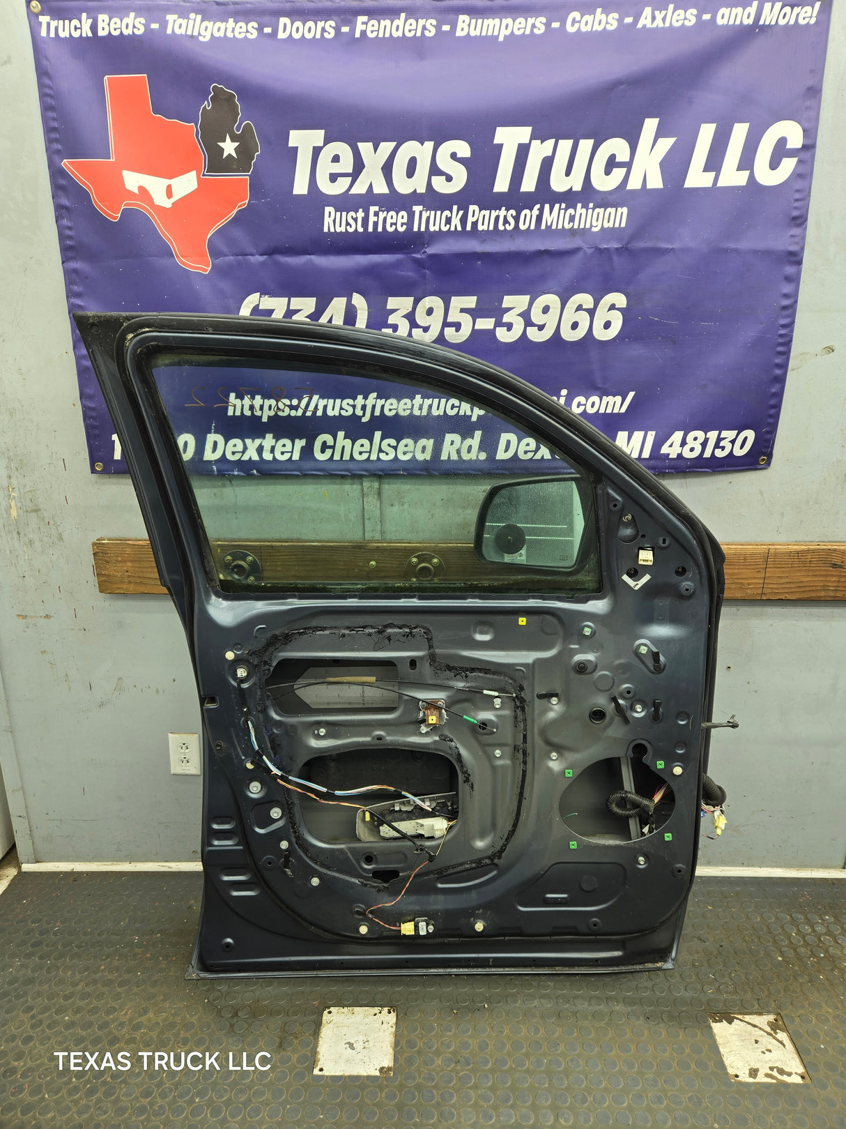 2007-2021 Toyota Tundra Driver Side LH Front Door