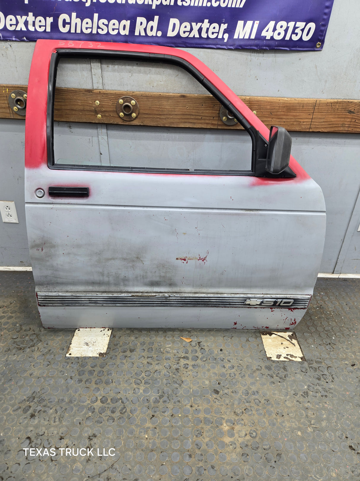 1982-1993 Chevrolet S10 / GMC S15 Sonoma RH Passenger Side Front Door