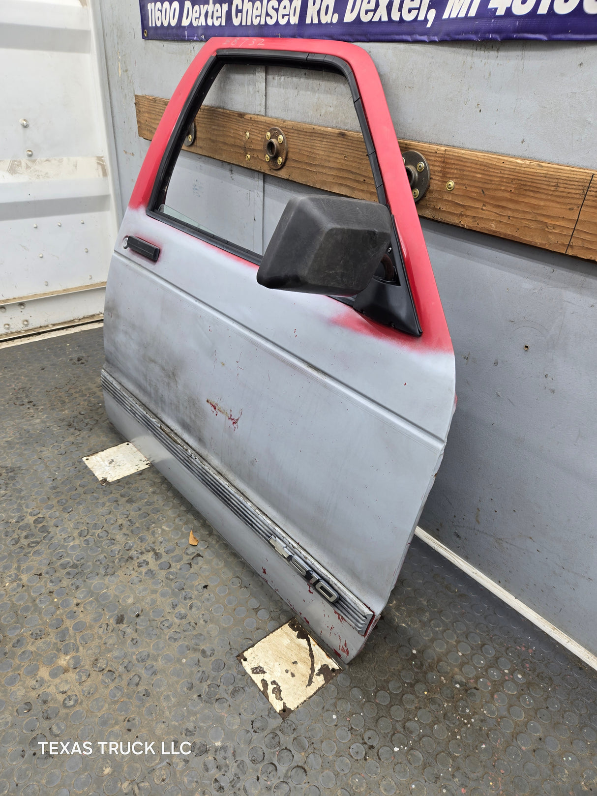 1982-1993 Chevrolet S10 / GMC S15 Sonoma RH Passenger Side Front Door
