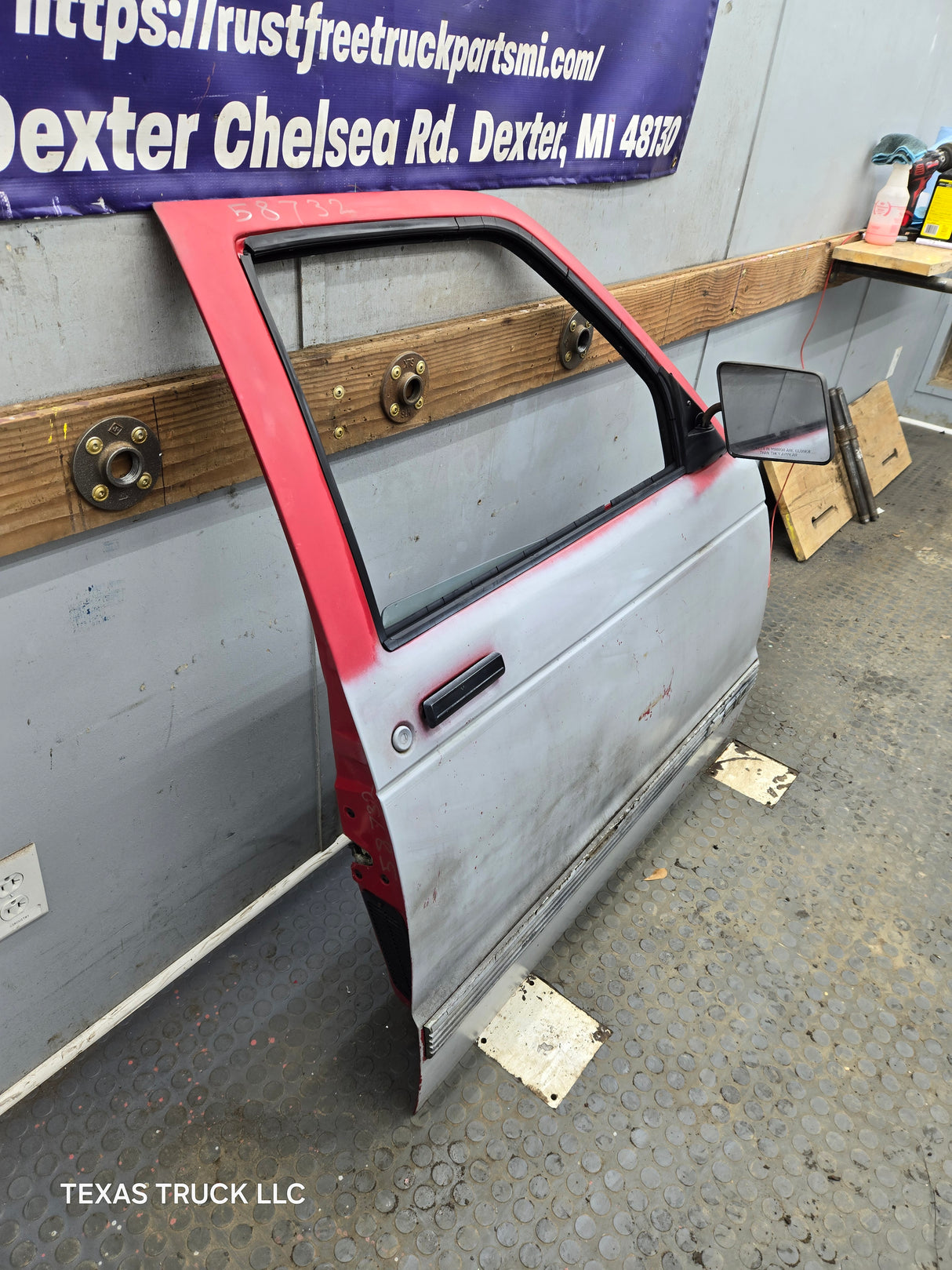 1982-1993 Chevrolet S10 / GMC S15 Sonoma RH Passenger Side Front Door