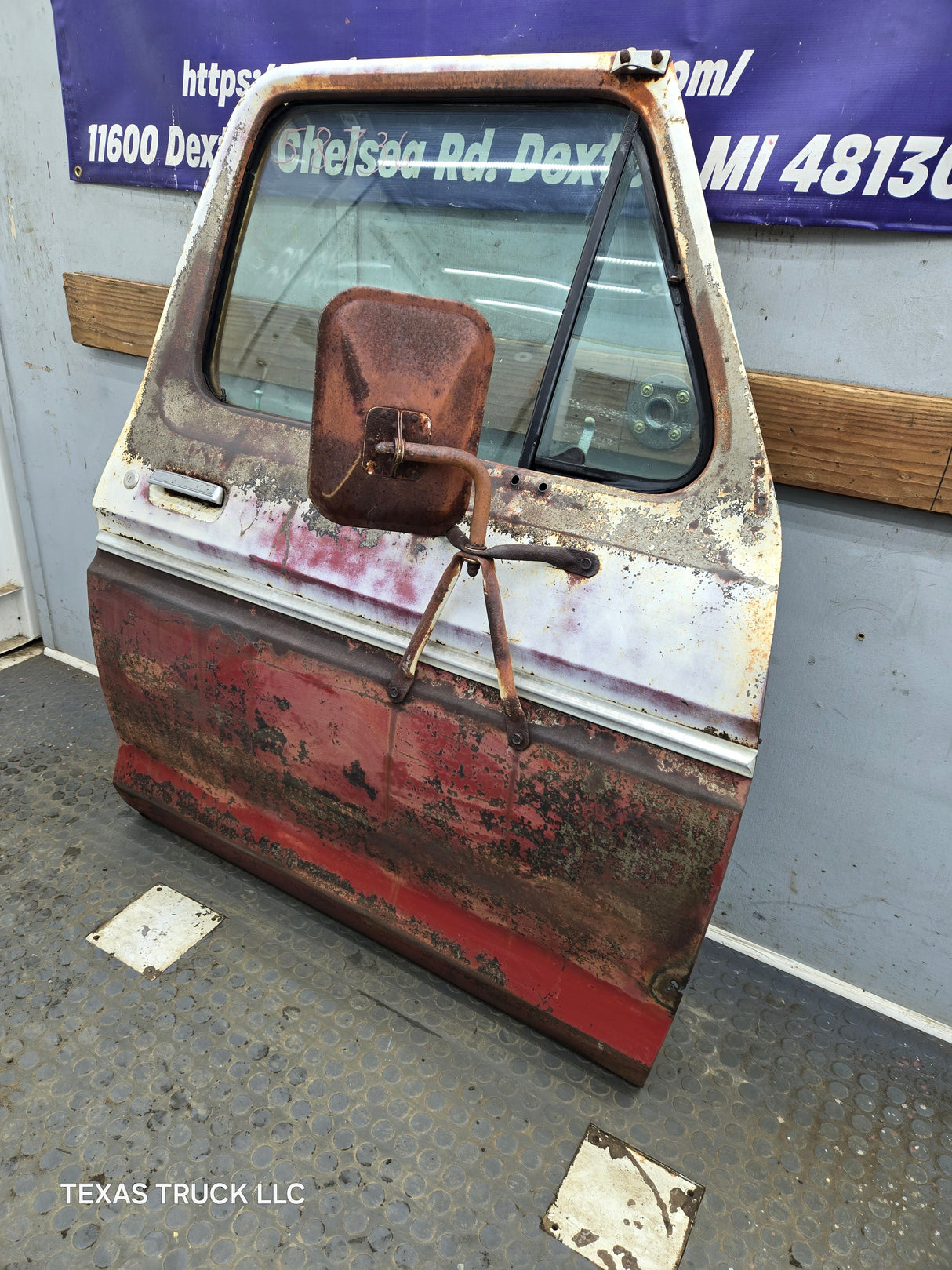 1973-1979 Ford F100 F150 F250 F350 RH Passenger Side Front Door