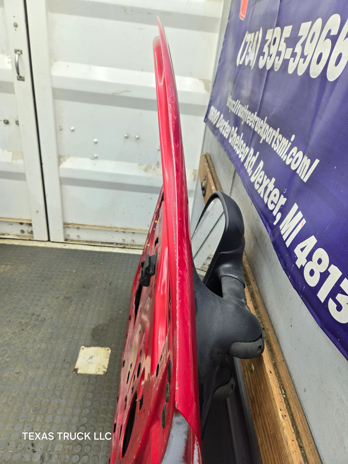 1999-2011 Ford Super Duty LH Driver Side Front Door F250 F350 F450 F550