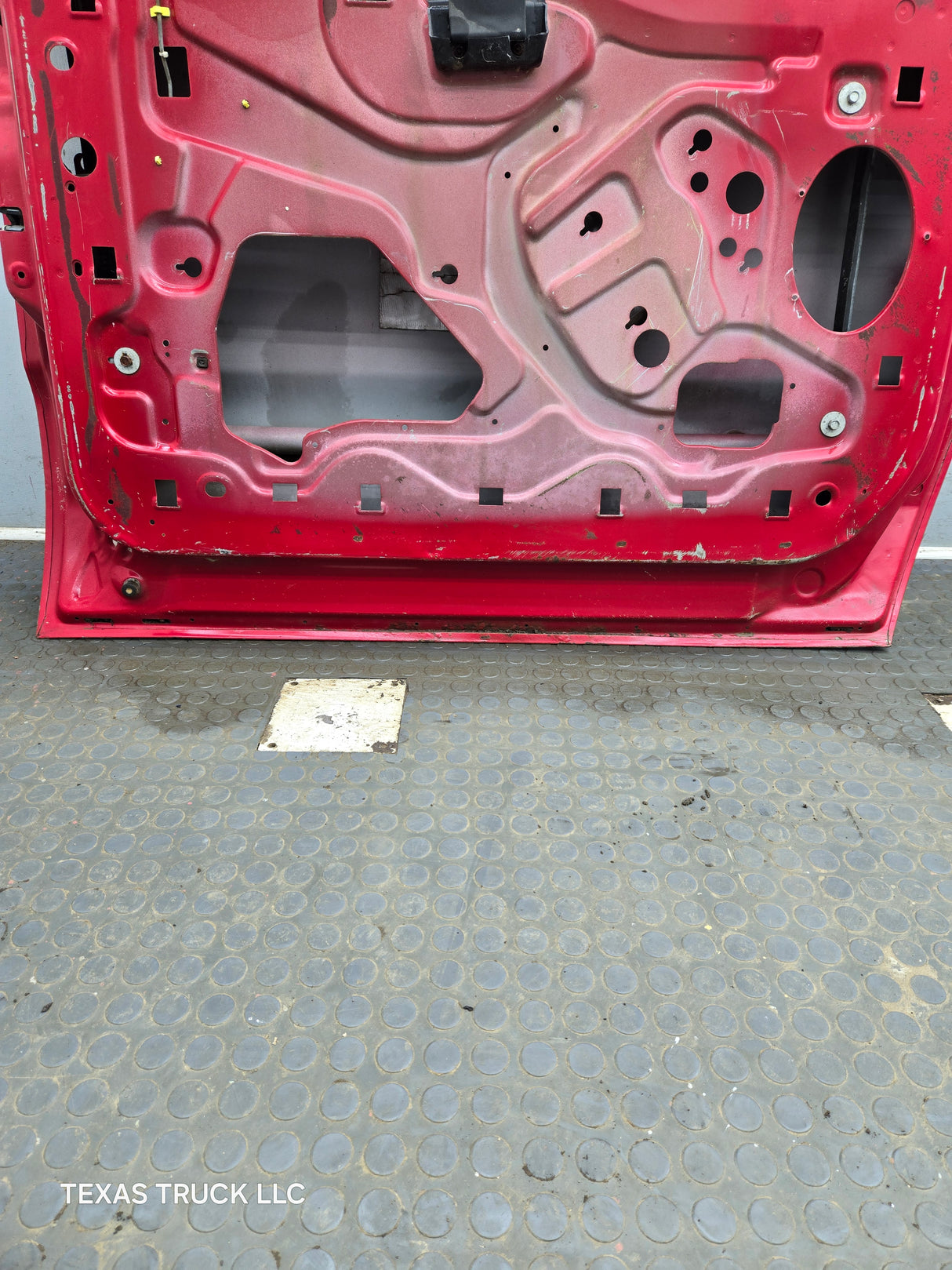 1999-2011 Ford Super Duty LH Driver Side Front Door F250 F350 F450 F550