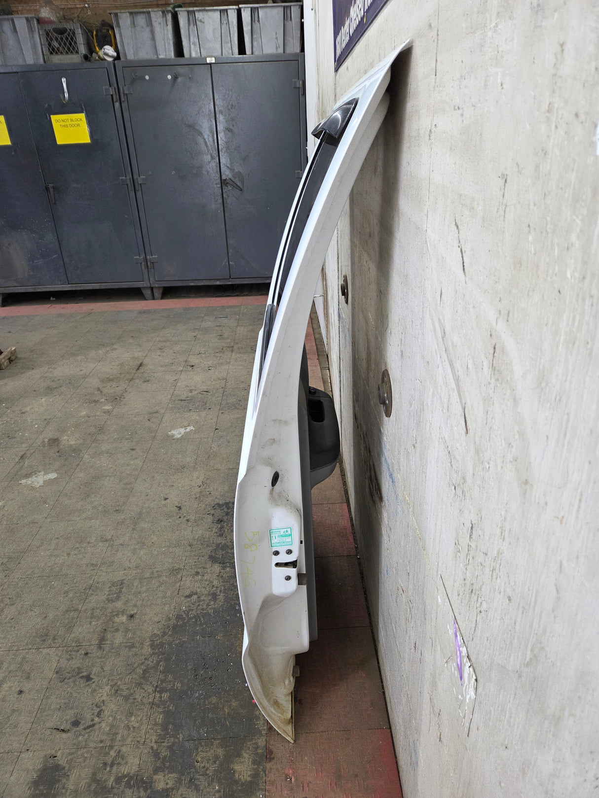 1999-2011 Ford Super Duty LH Driver Side Rear Crew Cab Door F250 F350 F450 F550