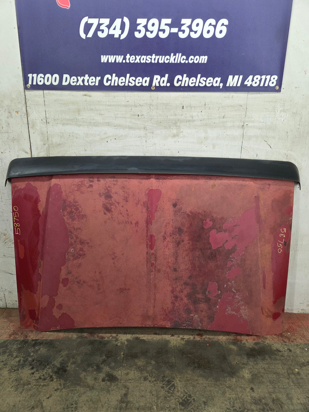 1987-1991 Ford F-150 F-250 F-350 F-450 F-550 Hood Bricknose