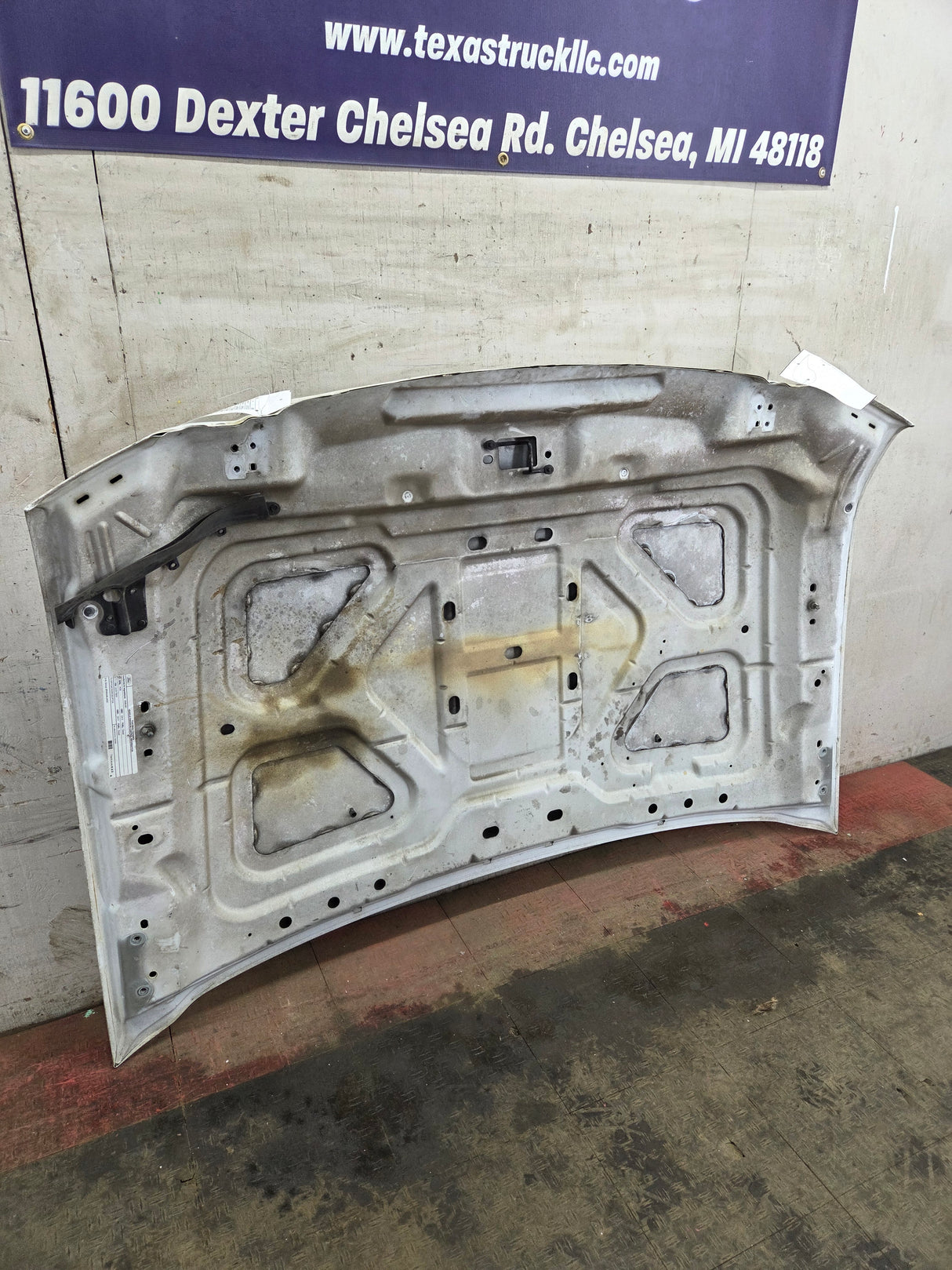 2008-2010 Ford Super Duty F250 F350 F450 F550 Hood