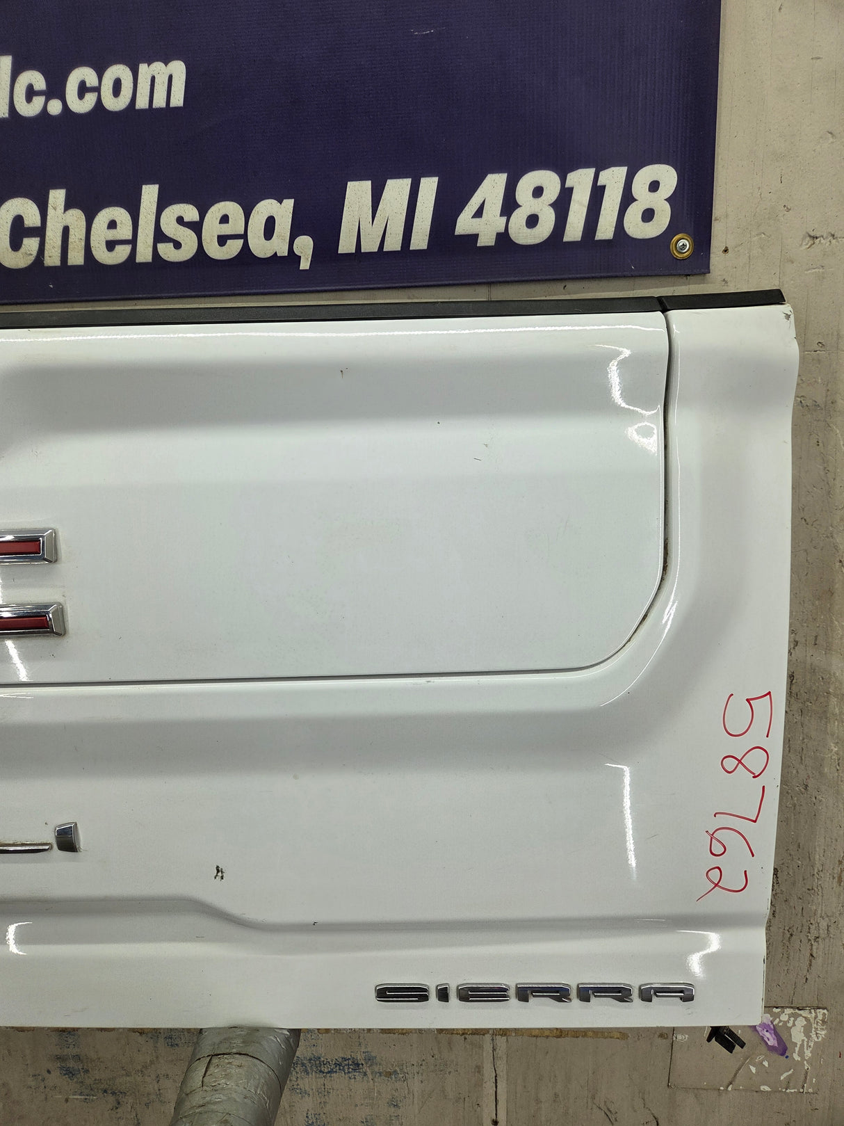 2020-2025 GMC Sierra / Chevrolet Silverado 1500 Multipro Tailgate