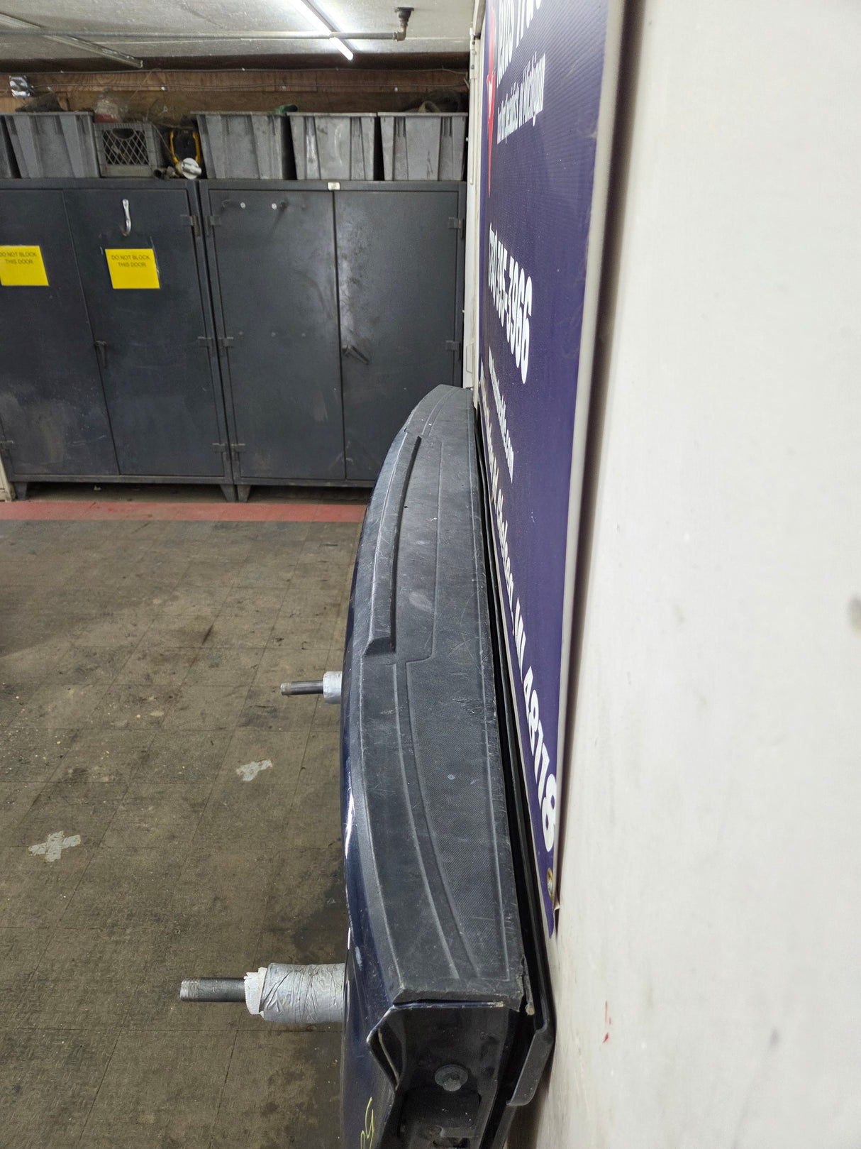 2019-2024 Chevrolet Silverado 1500 Tailgate 2020 2021 2022 2023