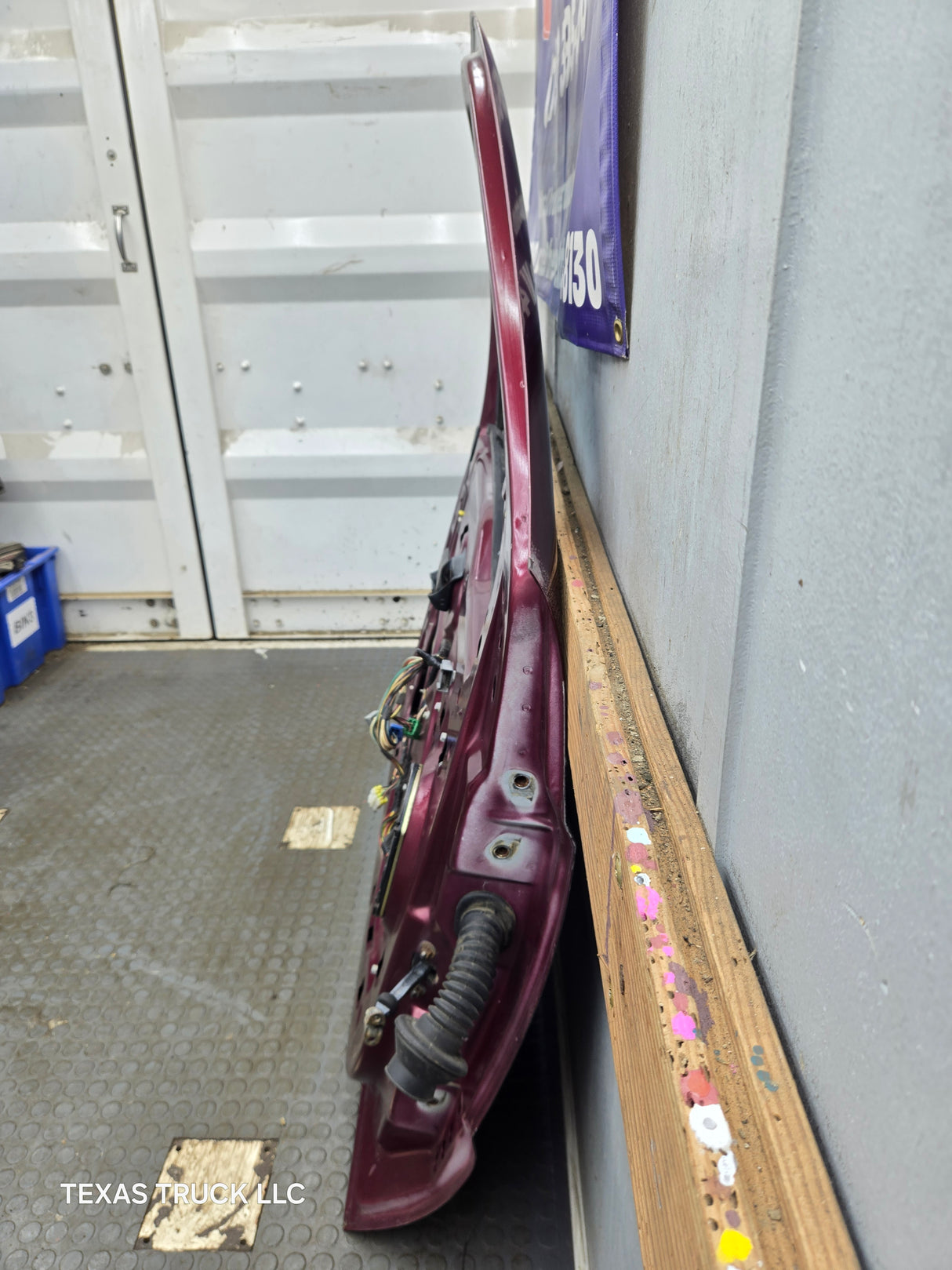 1999-2011 Ford Super Duty LH Driver Side Front Door F250 F350 F450 F550