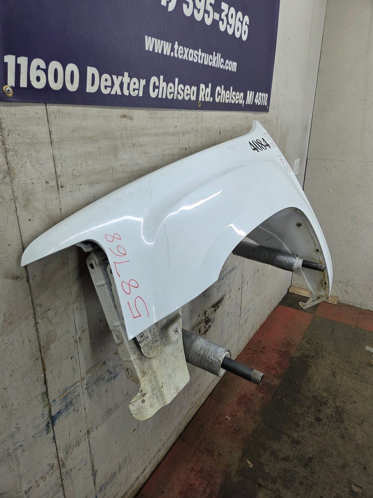 2007-2013 GMC Sierra Driver Side Front LH Fender 1500 2500 3500 HD